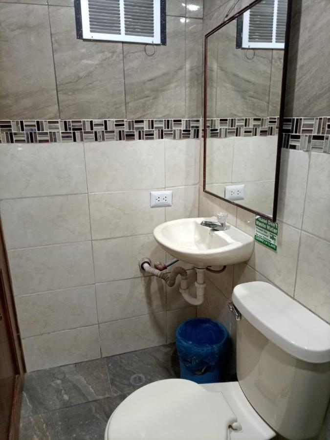 קיטו Hostal Atlantis מראה חיצוני תמונה
